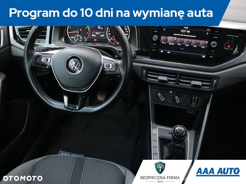 Volkswagen Polo - 8