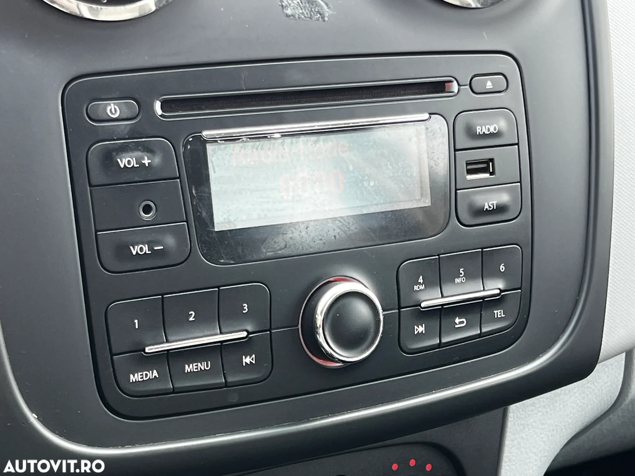 Dacia Sandero 1.2 16V - 15