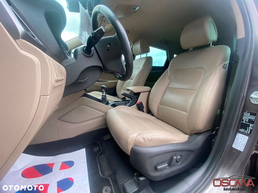 Hyundai Tucson blue 1.7 CRDi 2WD Passion Plus - 28