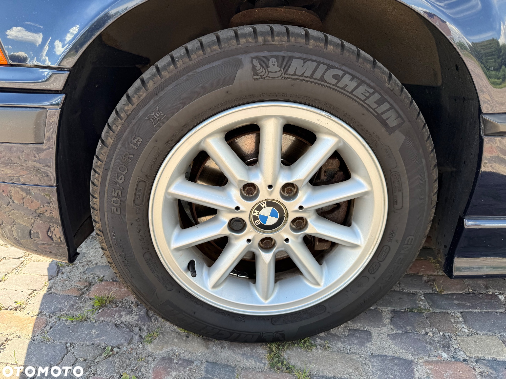 BMW Seria 3 323i - 17