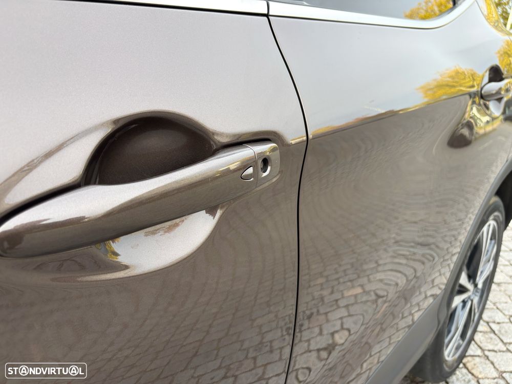 Nissan Qashqai 1.5 dCi N-Connecta 18 - 18