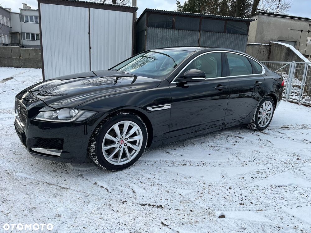 Jaguar XF 20d Prestige - 2
