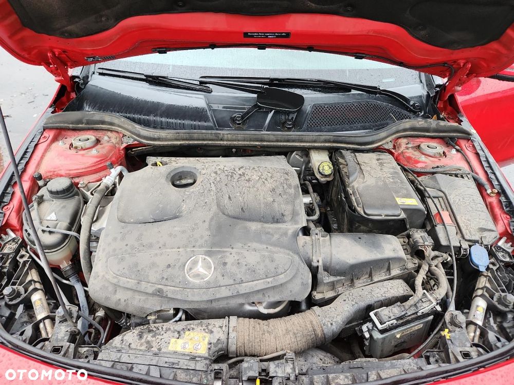 Mercedes-Benz CLA - 11