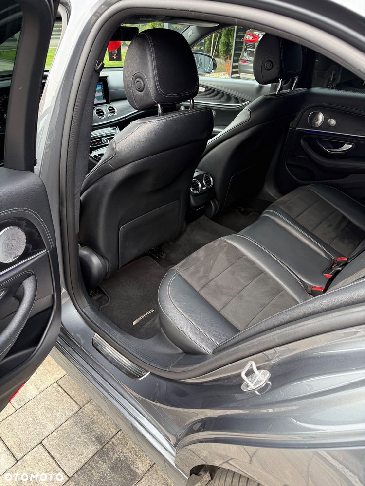 Mercedes-Benz Klasa E 220 d 9G-TRONIC - 13
