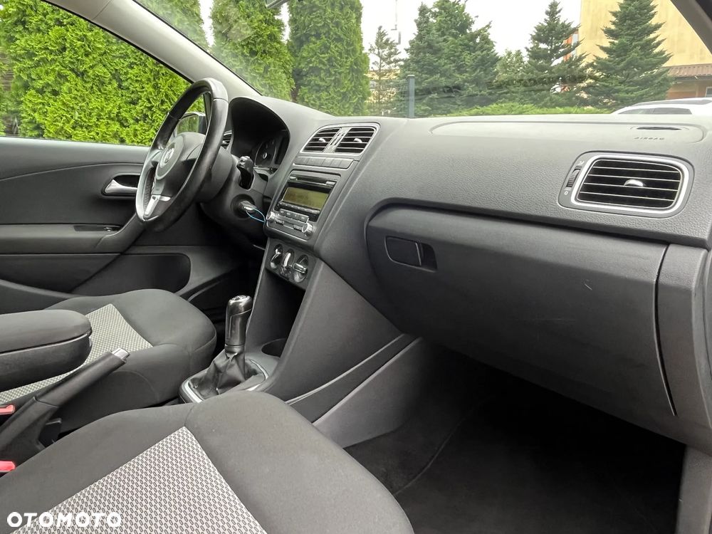 Volkswagen Polo - 19