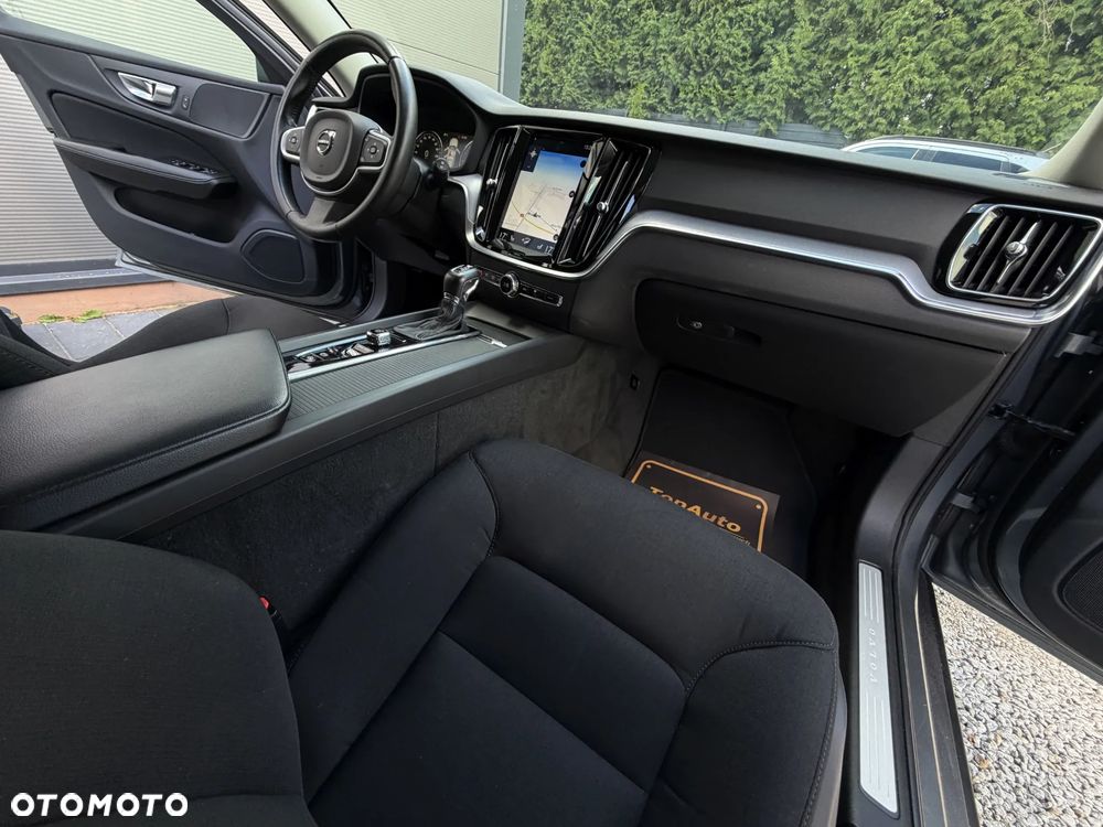 Volvo V60 D4 Geartronic Momentum Pro - 15