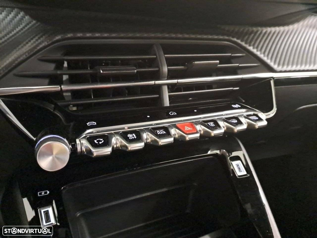 Peugeot e-2008 54 kWh Active - 22