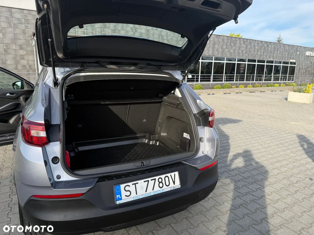 Opel Grandland X 1.2 T Elite S&S - 11