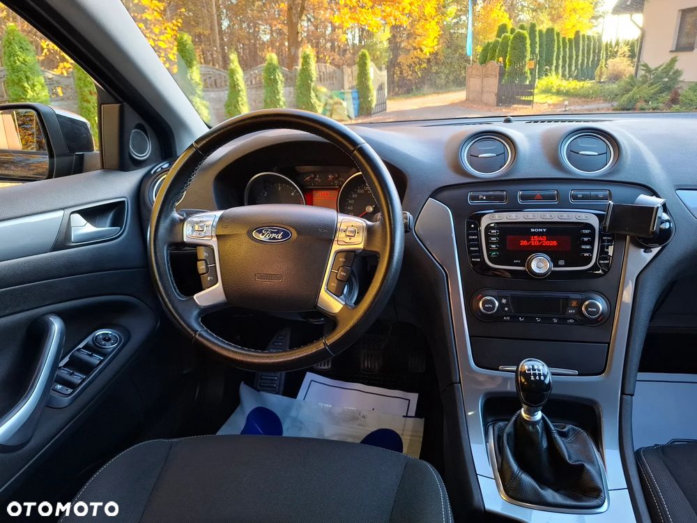 Ford Mondeo 2.0 TDCi Gold X - 19