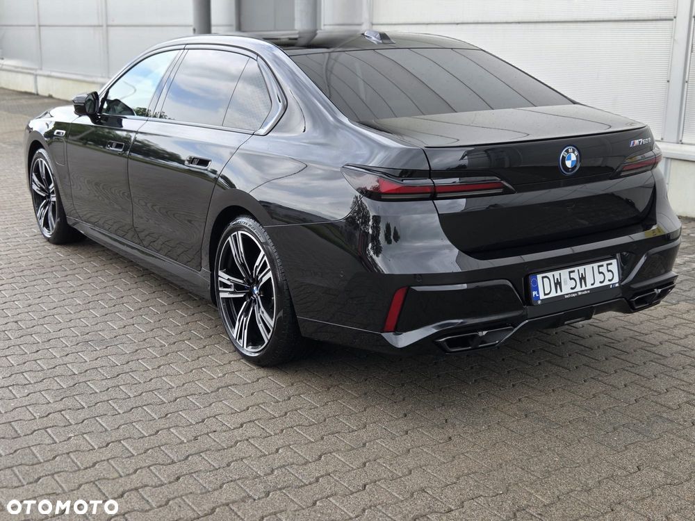 BMW Seria 7 M760e PHEV xDrive sport - 5