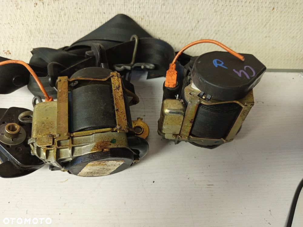 PASY BEZPIECZEŃSTWA PRZEDNIE KOMPLET CITROEN C4 PEUGEOT 206 307 - 2