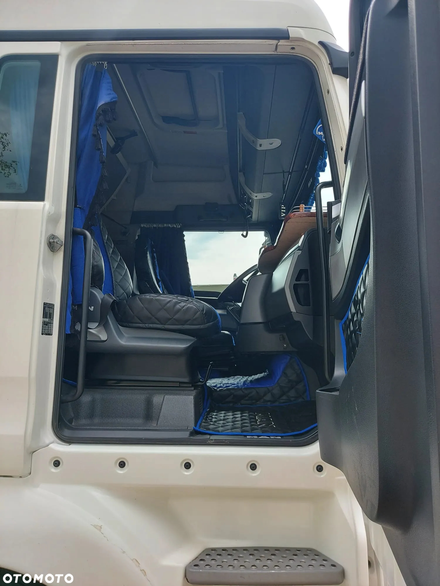 MAN TGX - 12