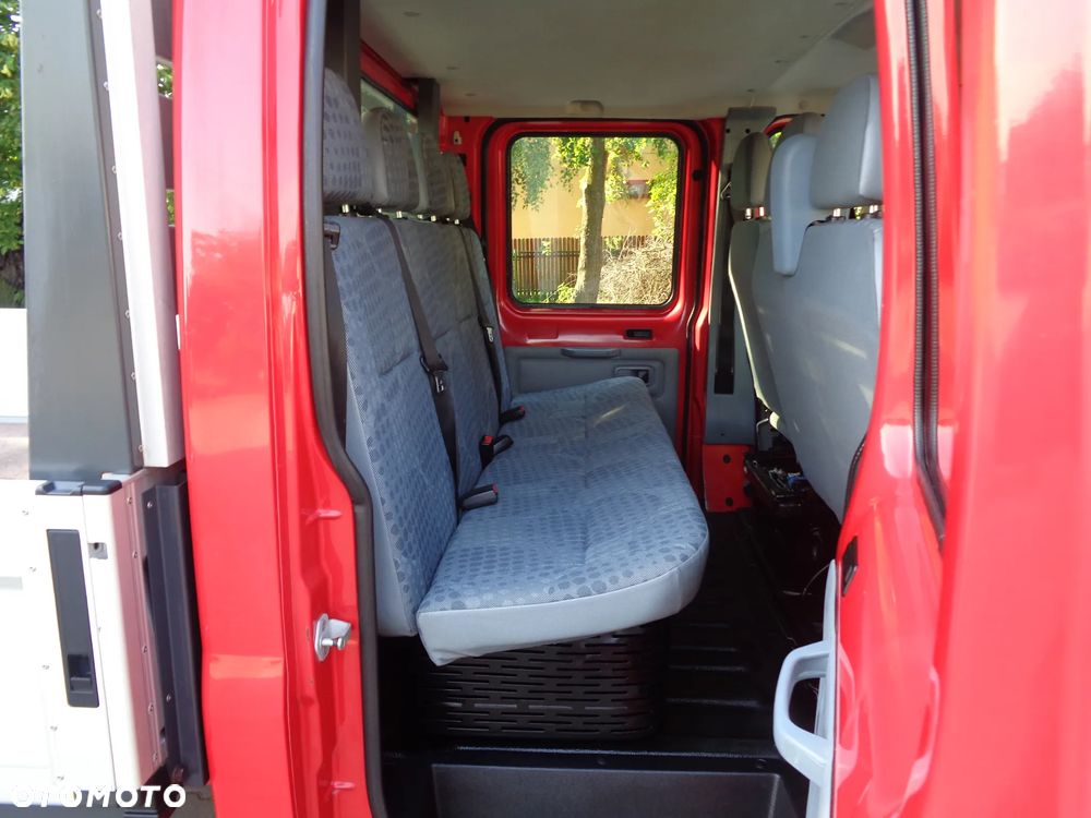 Ford Transit - 18