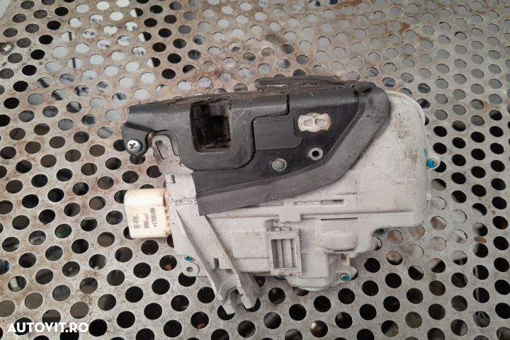 Broasca usa fata stanga 8E1837015AA Audi A4 B7 [2004 - 2008] Avant wa - 1