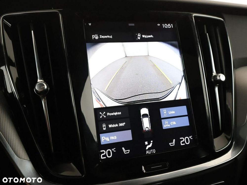 Volvo V60 T8 AWD Recharge Geartronic RDesign - 25