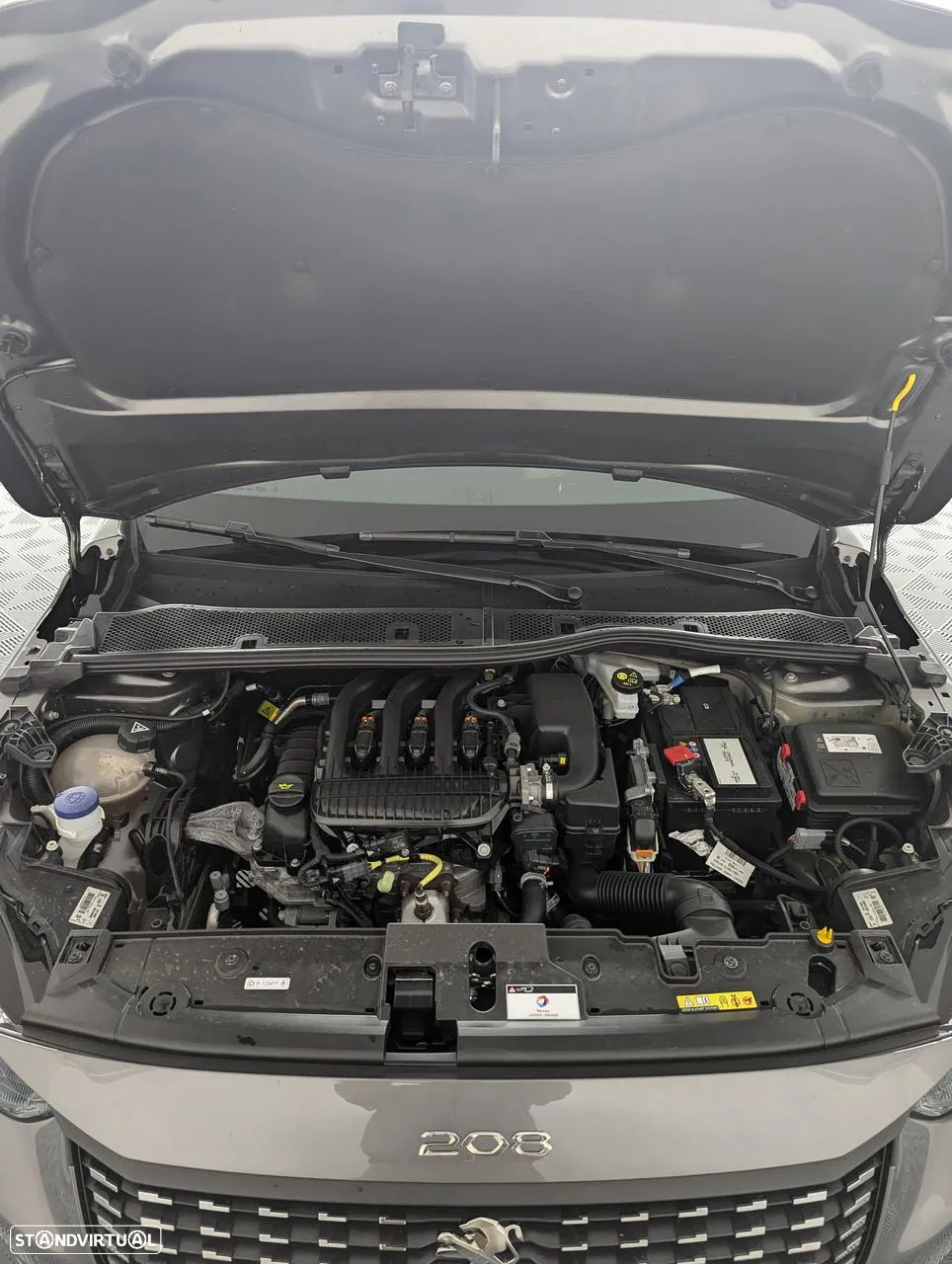 Peugeot 208 1.2 PureTech Active - 17