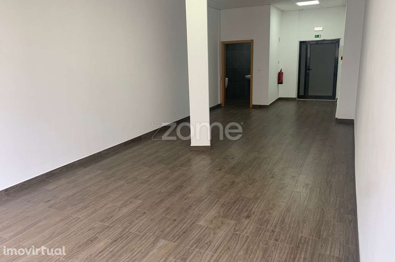 Escritório novo na Quinta de São Gonçalo, Carcavelos - Grande imagem: 3/7