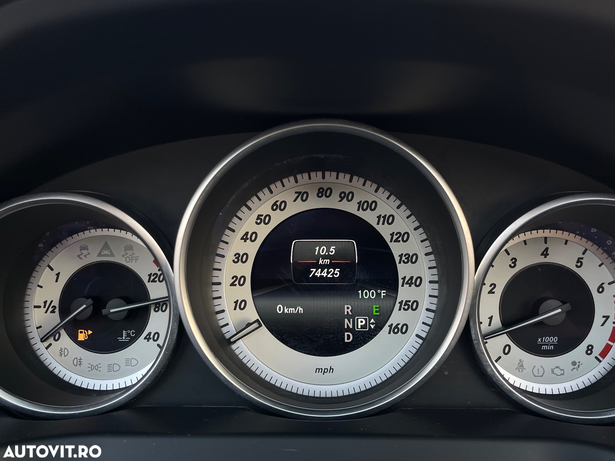 Mercedes-Benz E 400 Cabrio 7G-TRONIC - 25