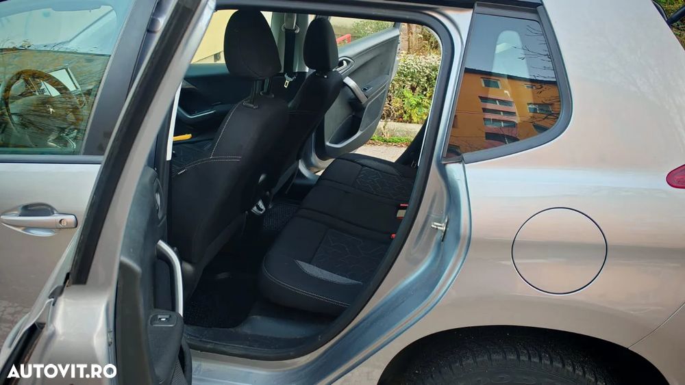 Peugeot 2008 1.6 BlueHDi FAP Active - 6