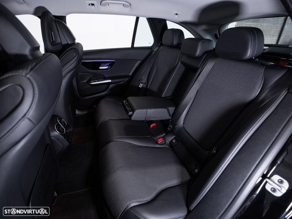 Mercedes-Benz C 300 e T 9G-TRONIC Avantgarde - 11