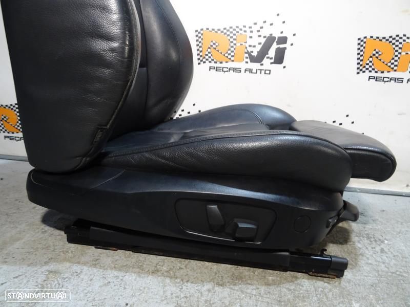 Conjunto De Bancos Bmw 3 Coupé (E92)  Bancos Bmw Serie 3 Coupe E92 Pac - 9