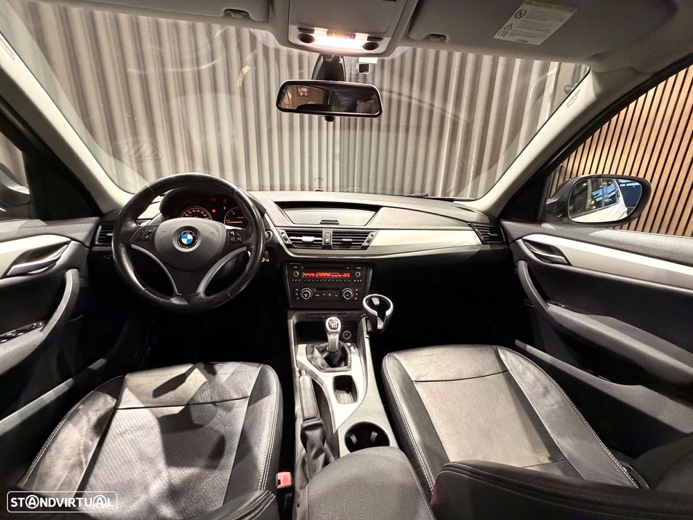 BMW X1 18 d sDrive Line Sport - 26