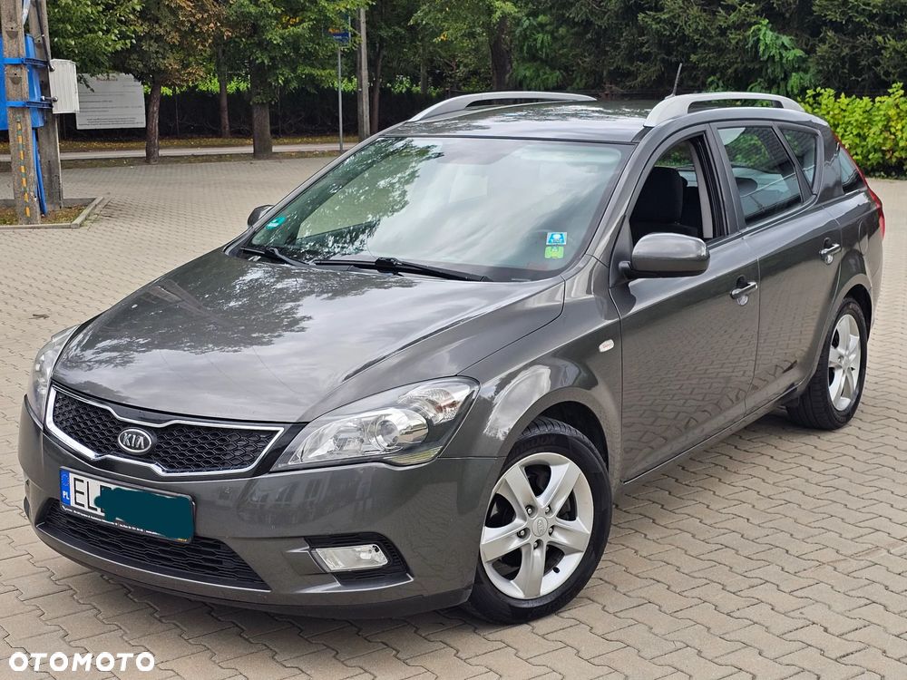 Kia Ceed 1.6 CRDi 115 Spirit - 2