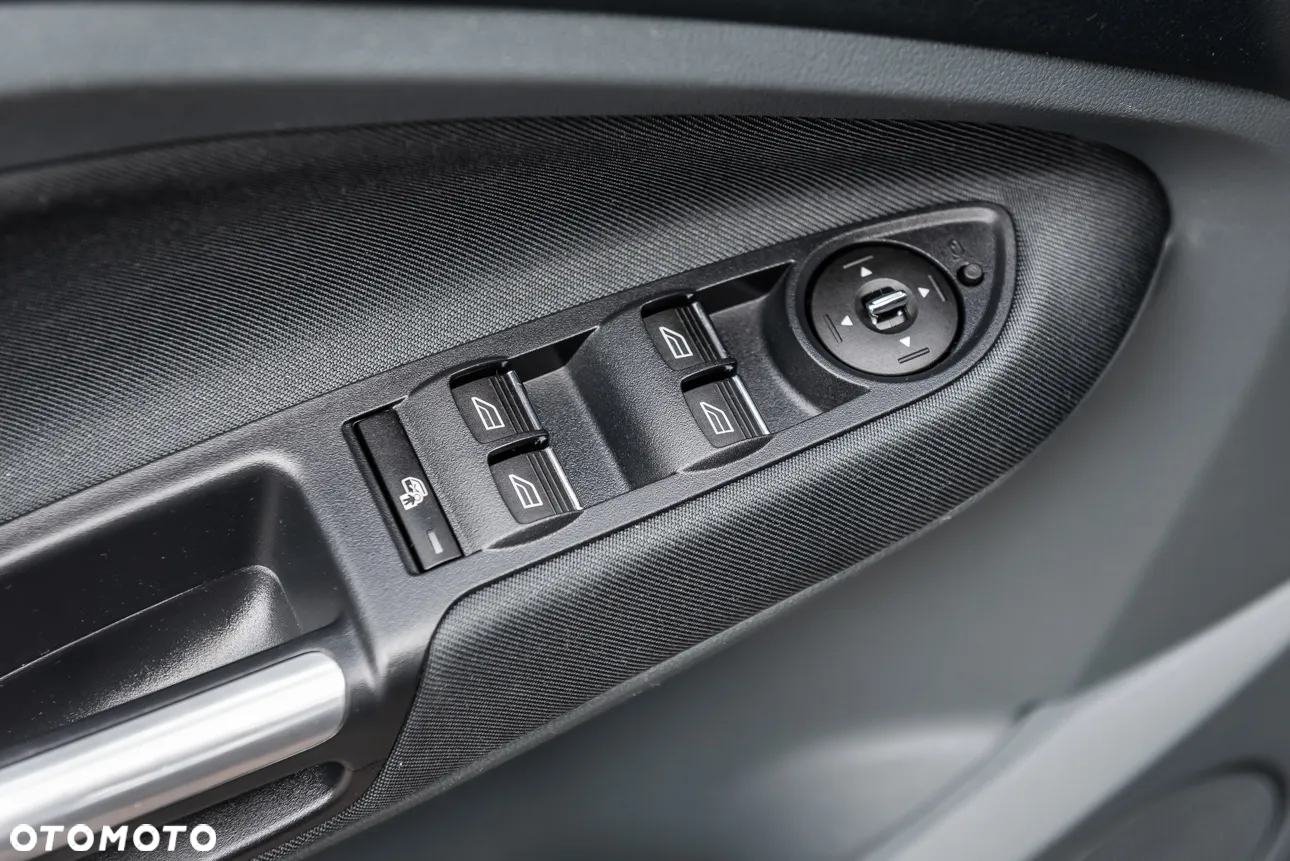 Ford C-MAX - 16