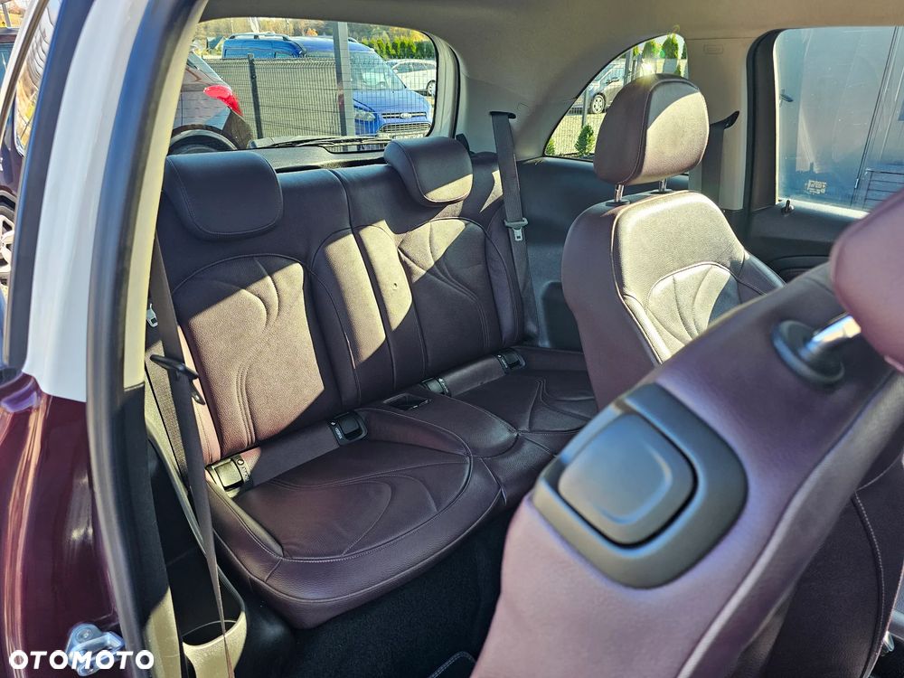 Opel Adam 1.4 Glam - 11