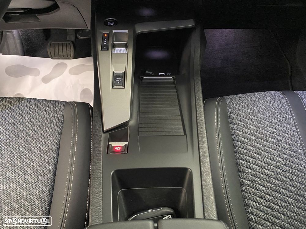Peugeot 308 SW 1.2 Hybrid Allure e-DCS6 - 15