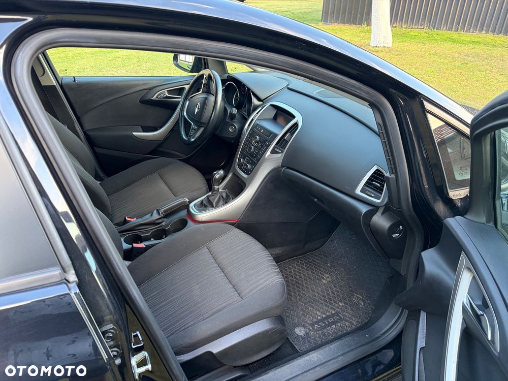 Opel Astra 1.4 Turbo Edition - 10