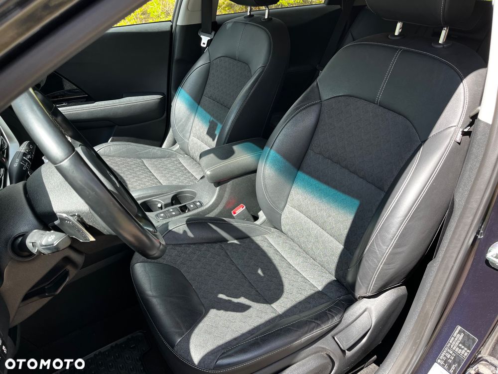 Kia Niro 1.6 GDI Hybrid L Business Line - 16