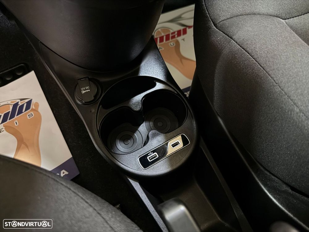 Fiat 500 1.0 Hybrid - 37