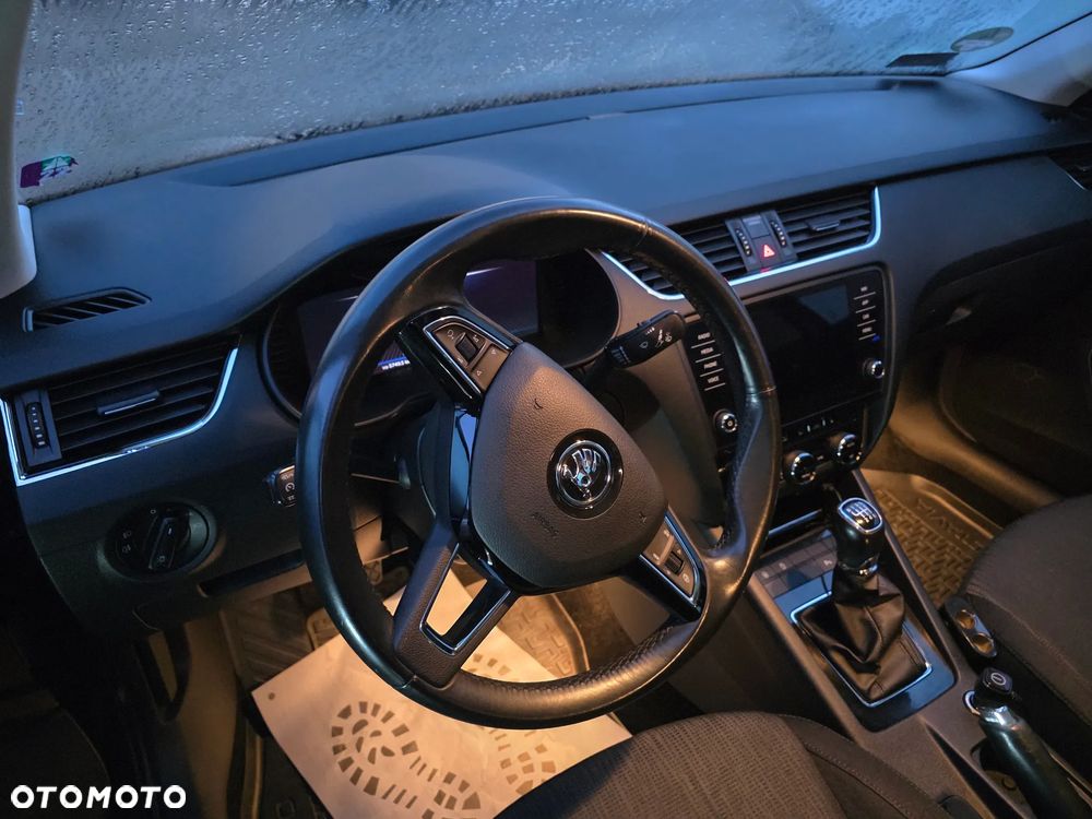 Skoda Octavia 1.5 TSI ACT Style - 17