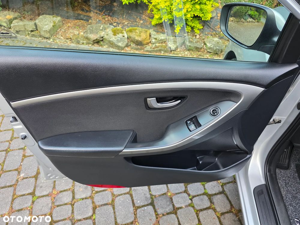 Hyundai i30 1.4 Classic - 15