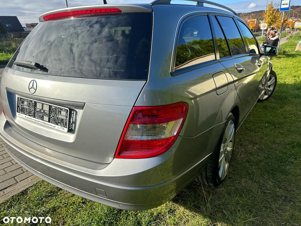 Mercedes-Benz Klasa C 180 BlueEFFICIENCY 7G-TRONIC Avantgarde - 9