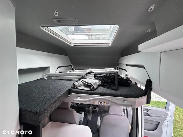 Volkswagen CRAFTER GRAND CALIFORNIA 600 - 13