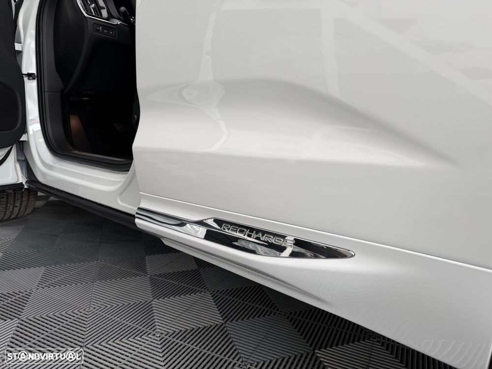 Volvo XC 60 2.0 T6 PHEV Inscription Expression AWD - 27