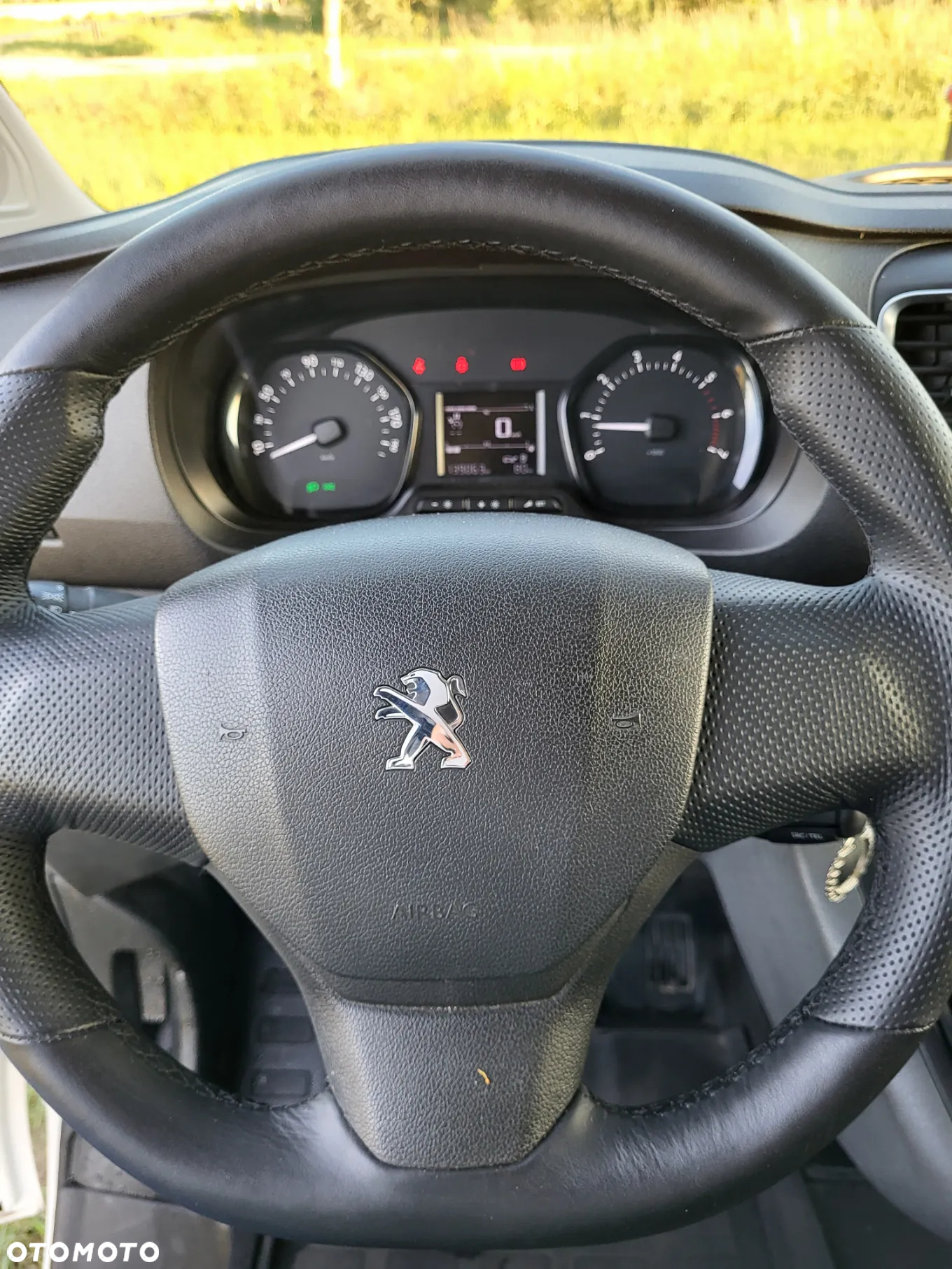 Peugeot Expert - 9