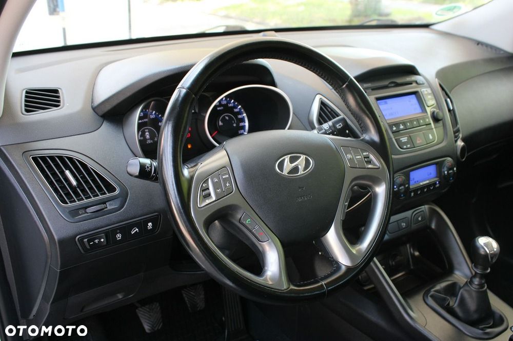 Hyundai ix35 1.6 GDI Premium 2WD - 24
