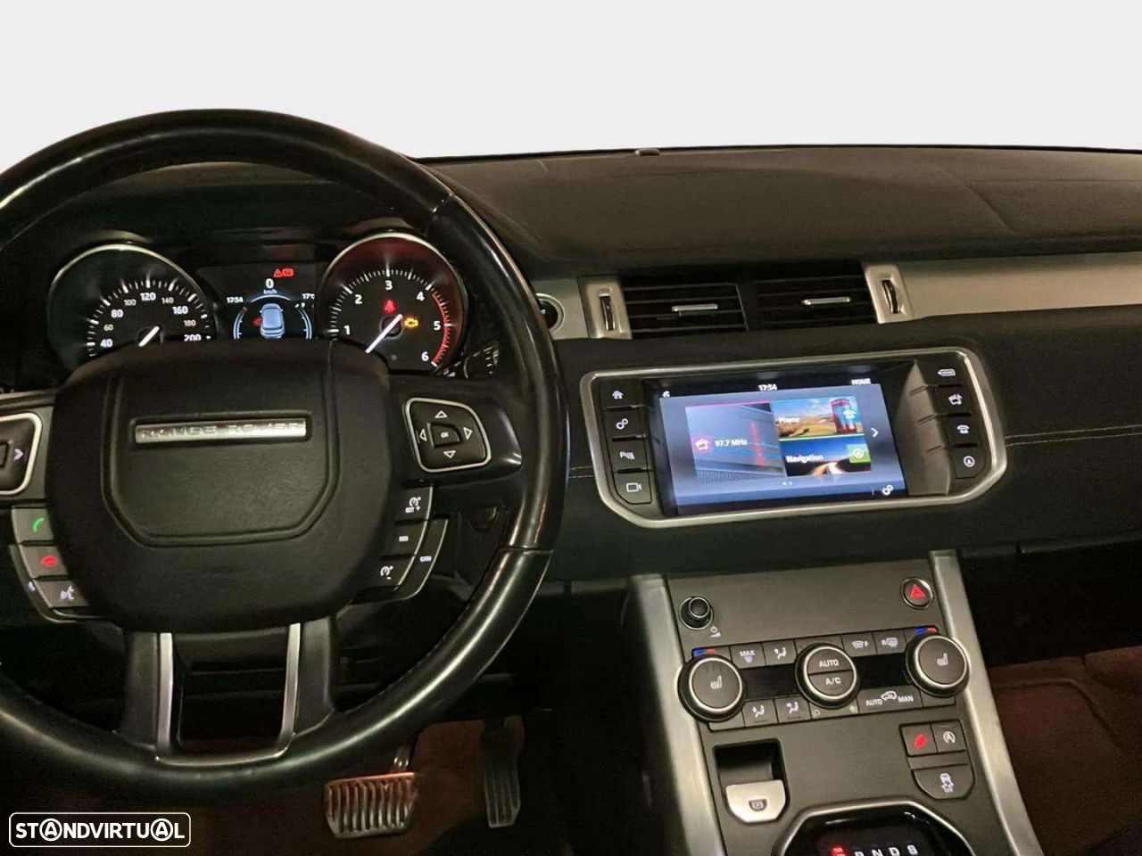 Land Rover Range Rover Evoque - 13