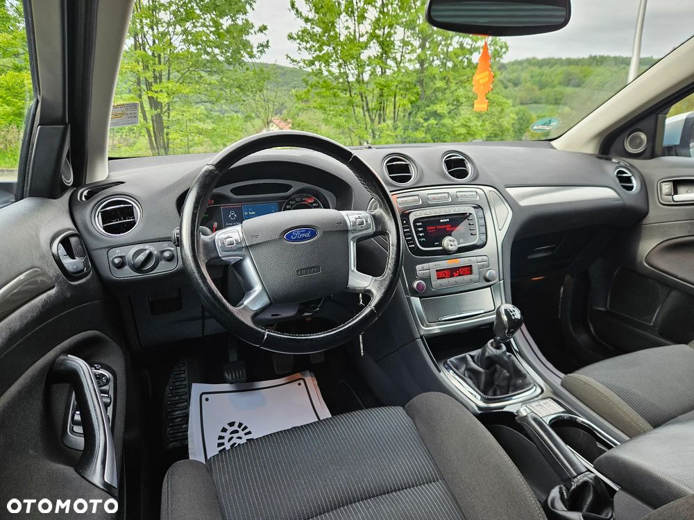 Ford Mondeo 2.0 Viva Titanium - 10
