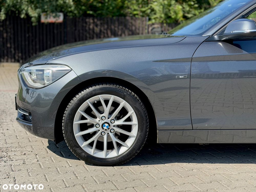 BMW Seria 1 118d Sport Line - 36