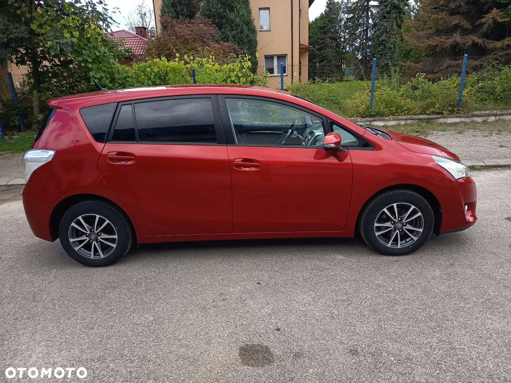 Toyota Verso 1.8 Travel - 9