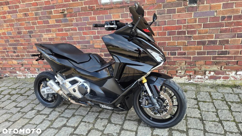 Honda NSS - 16