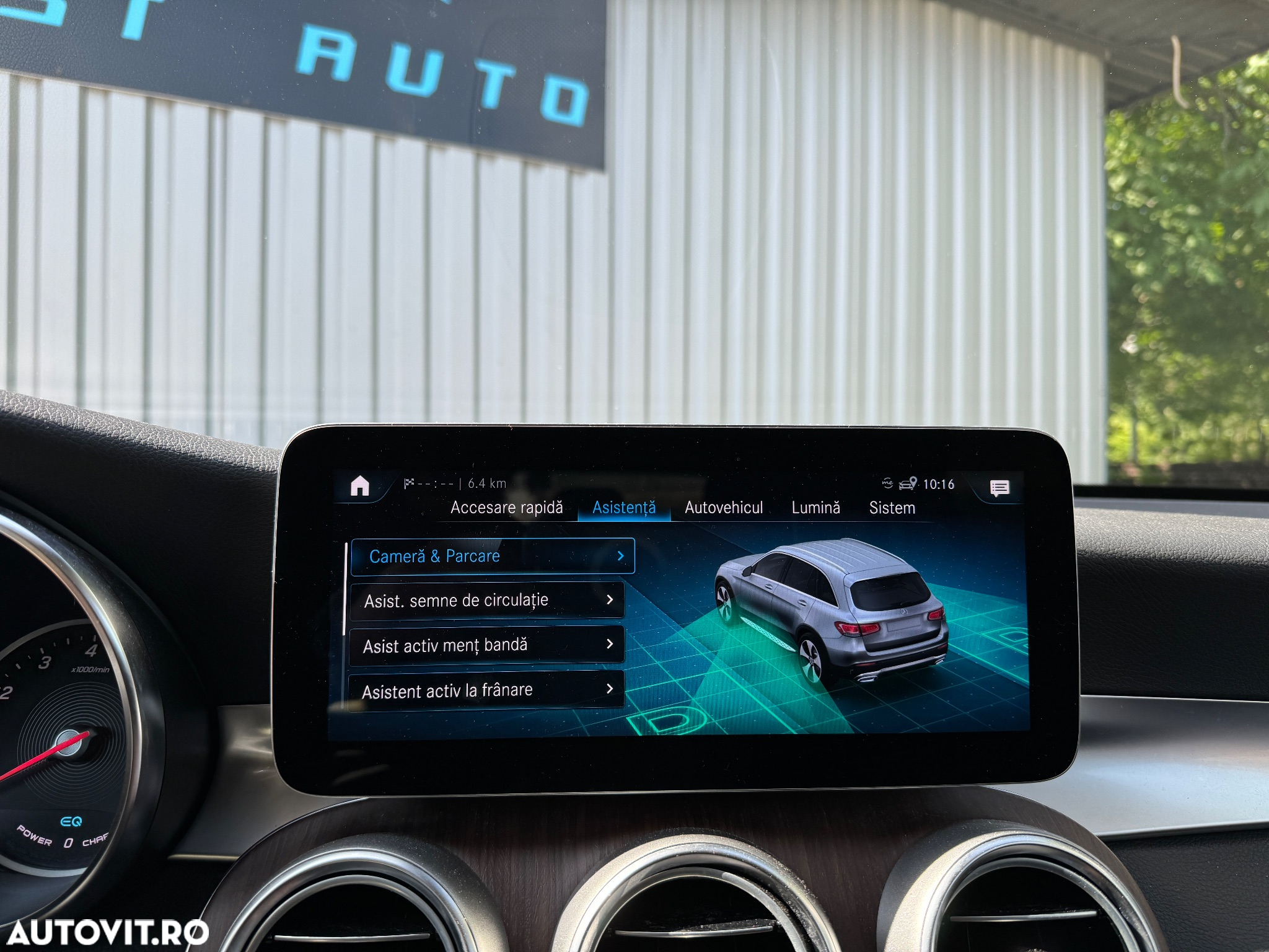 Mercedes-Benz GLC 300 e 4Matic 9G-TRONIC Exclusive - 16