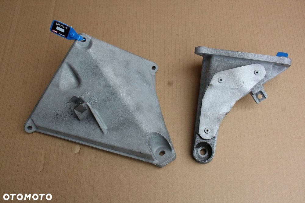 Łapy łapa silnika BMW e46 m57 3.0d 6750107 6750108 prawa lewa komplet 330d - 1