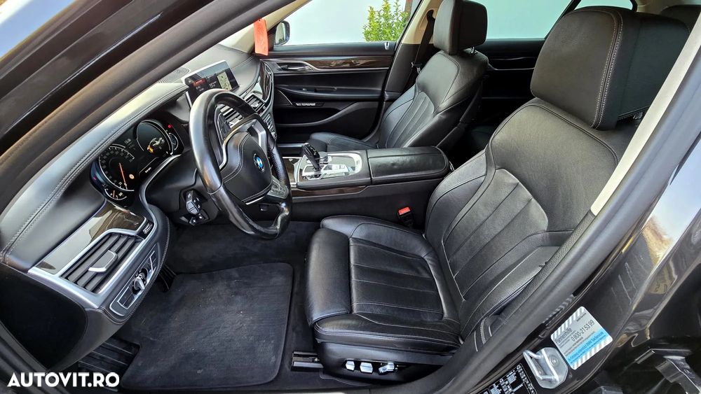 BMW Seria 7 730d xDrive - 12