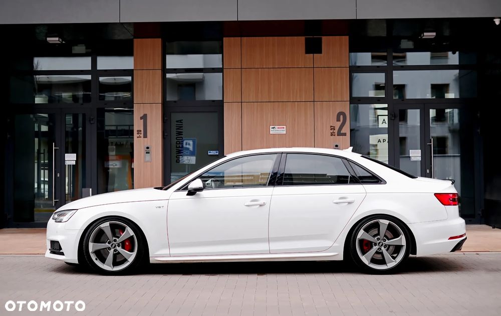 Audi S4 Limousine - 4