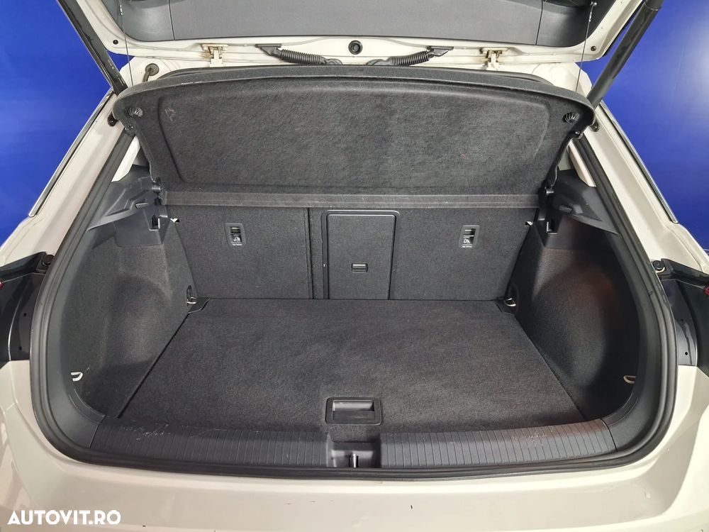 Volkswagen T-Roc 1.5 TSI DSG Style - 33